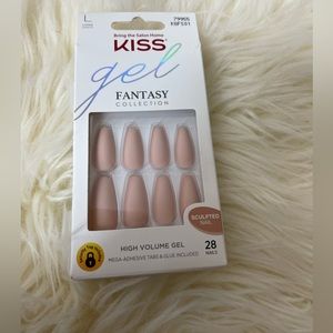 (4 for $20) Beautiful nude color long length kiss nails. NWT